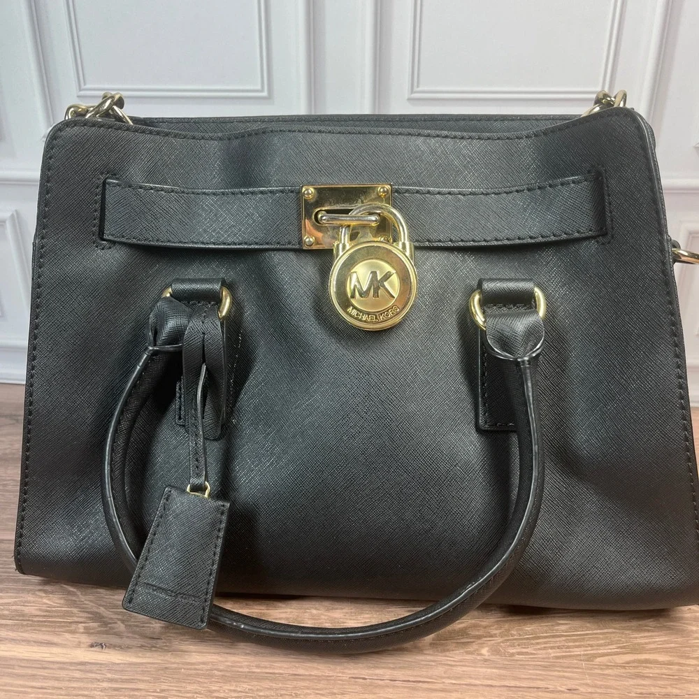 Michael Kors Hamilton Satchel Womens Medium Black Saffiano Leather‎ Gold Padlock